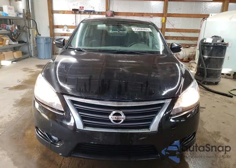 2013 Nissan Sentra S z USA, uszkodzony, nr VIN 3N1AB7AP4DL705110
